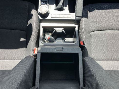 Certified 2025 Toyota 4Runner SR5 AWD/4WD image 17