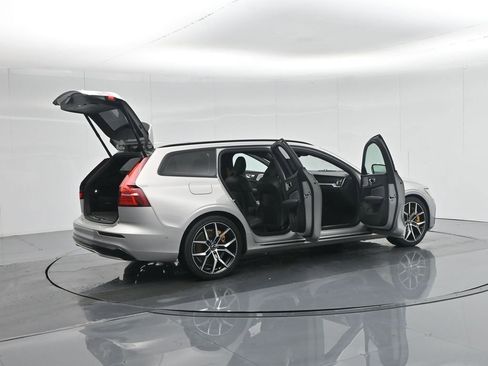 Used 2024 Volvo V60 T8 Polestar w/ Protection Package Premier image 5