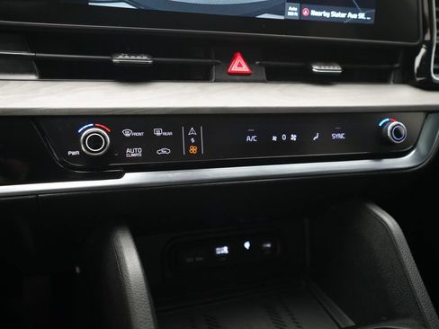 Used 2023 Kia Sportage X-Line w/ X-Line Premium Package AWD/4WD image 21