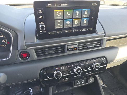 Used 2025 Honda Pilot EX-L image 32