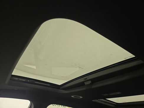 Certified 2022 Chevrolet Traverse RS w/ LPO, Floor Liner Package image 23