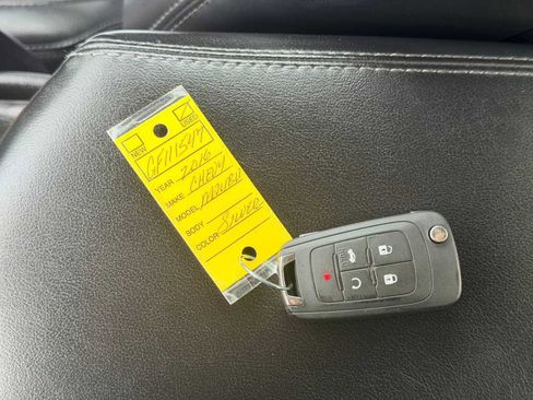 Used 2016 Chevrolet Malibu LTZ image 32