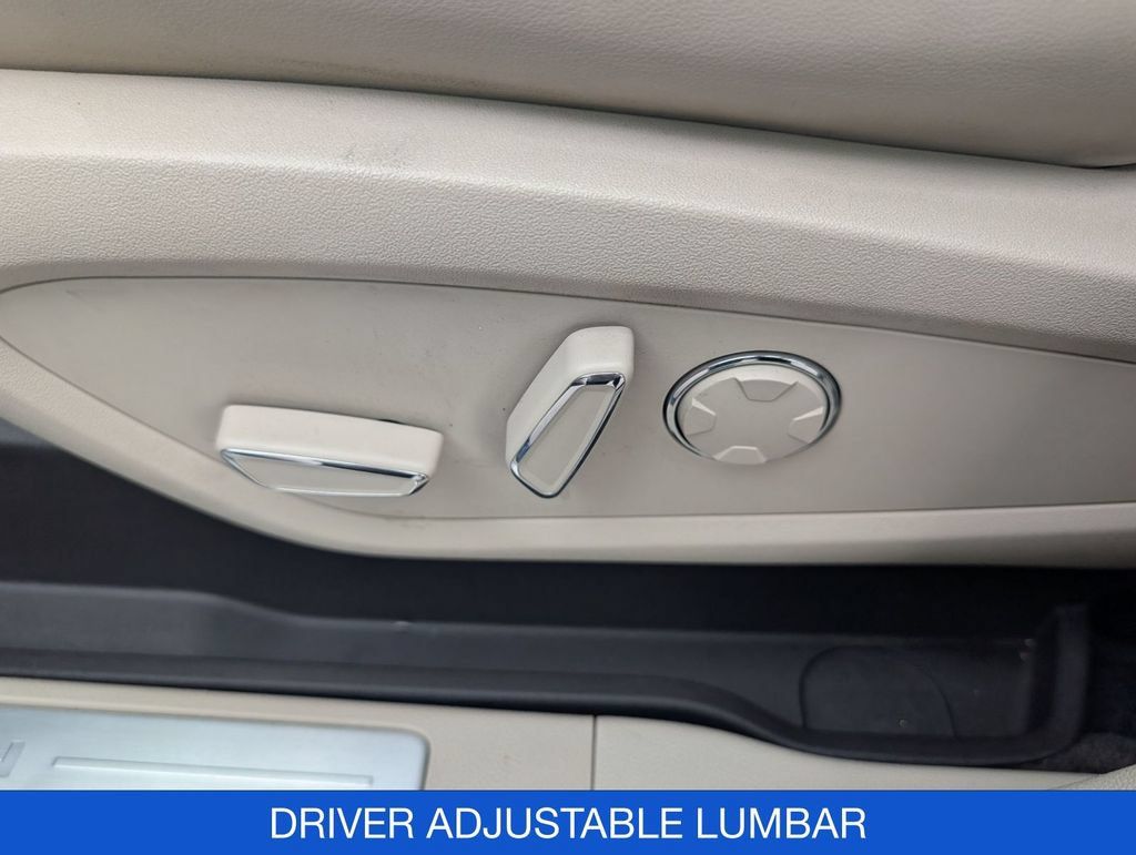 Used 2018 Lincoln MKC Reserve w/ Lincoln MKC Climate Package AWD/4WD image 15