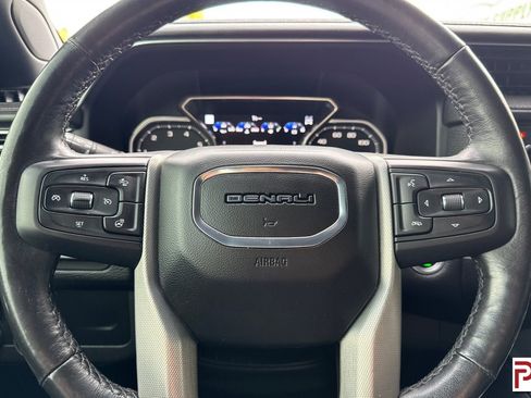 Used 2021 GMC Yukon XL Denali AWD/4WD image 31