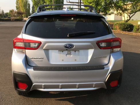 Used 2021 Subaru Crosstrek 2.0i Premium AWD/4WD image 5