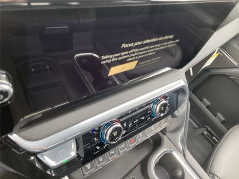 New 2026 GMC Sierra 2500 Denali w/ Denali Reserve Package image 31