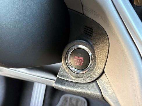 Certified 2025 Subaru Outback Premium image 29