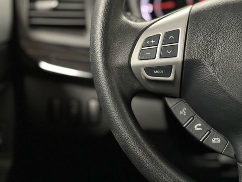 Used 2017 Mitsubishi Lancer ES image 27