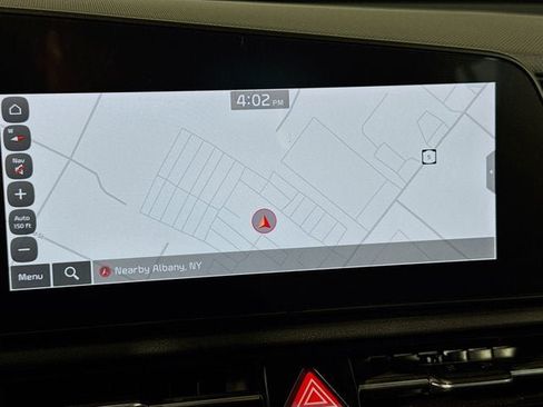 Certified 2023 Kia Niro EX Touring FWD image 12