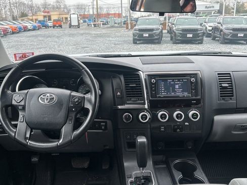 Used 2019 Toyota Sequoia SR5 image 5