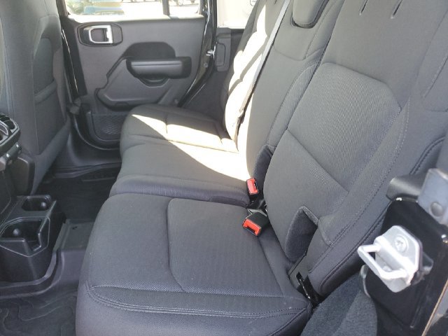 Used 2019 Jeep Wrangler Unlimited Sport S AWD/4WD image 11