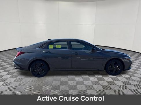 Used 2026 Hyundai Elantra SEL Sport Premium FWD image 5