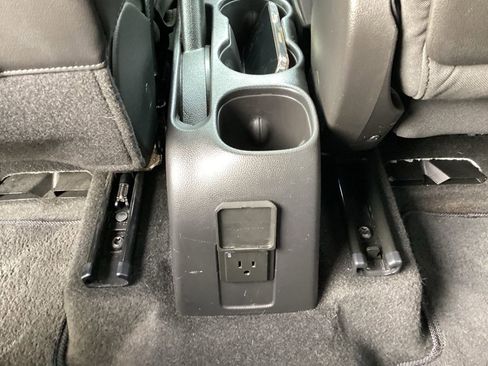 Used 2021 Chevrolet Trax LT w/ Premium Seat Package image 40