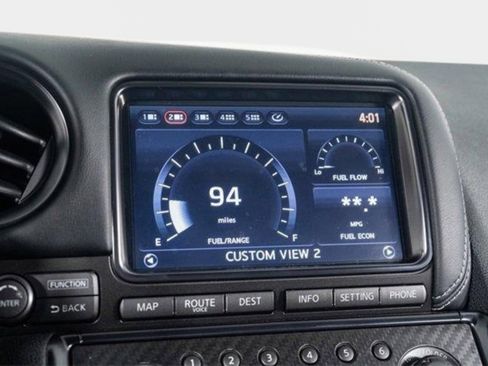 Used 2015 Nissan GT-R Premium image 32