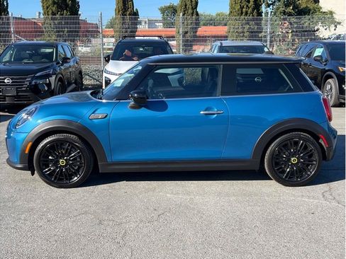 Used 2023 MINI Cooper SE FWD image 7