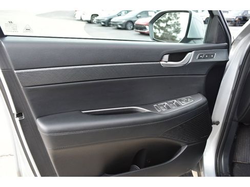 Used 2023 Hyundai Palisade Limited image 17