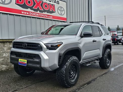 New 2025 Toyota 4Runner SR5 image 2