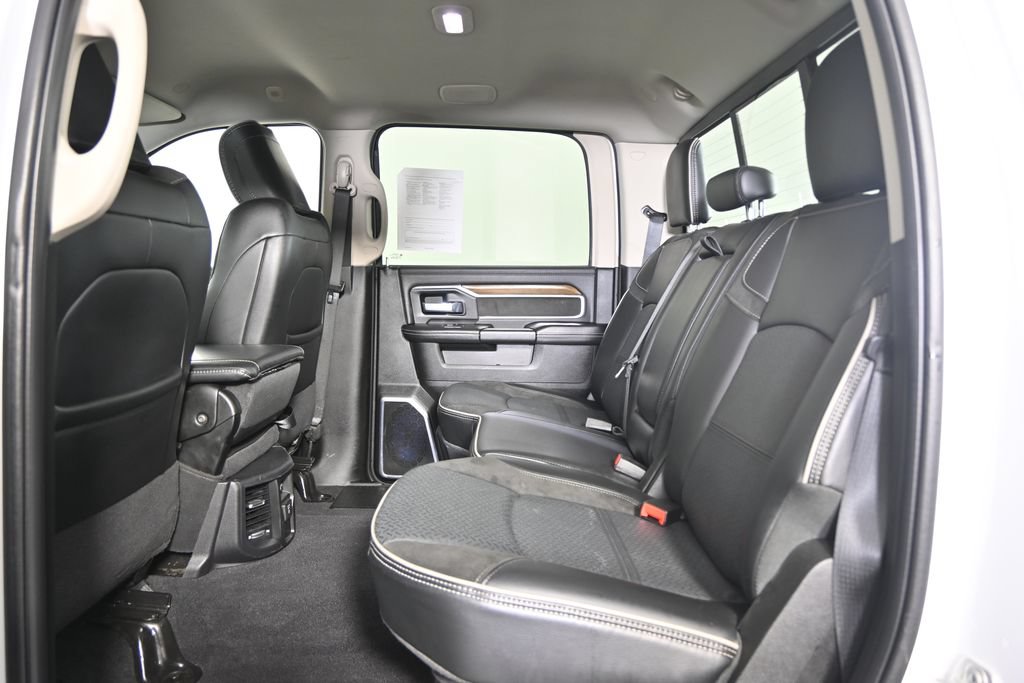 Used 2024 RAM 2500 Laramie AWD/4WD image 17