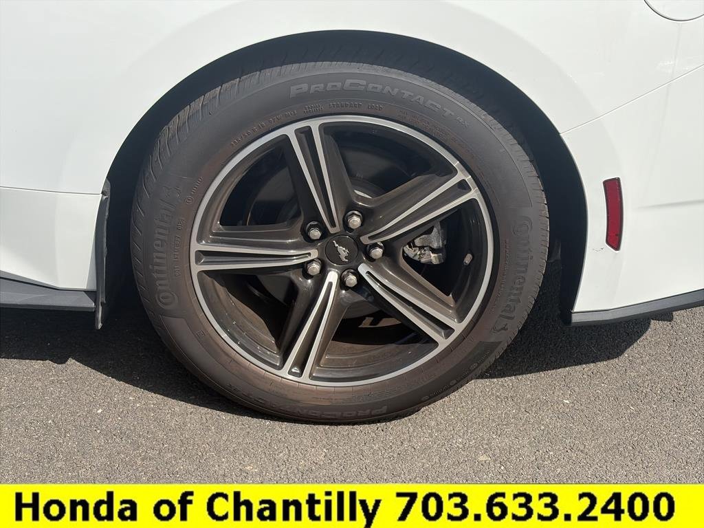 Used 2025 Ford Mustang Premium RWD image 23