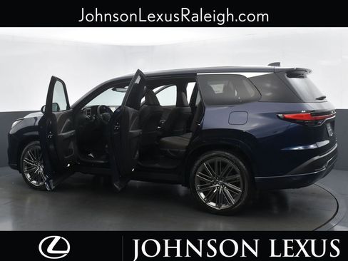 Used 2025 Lexus TX 350 AWD w/ Technology Package image 36