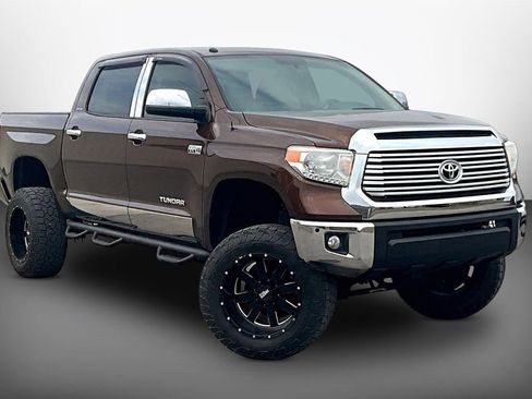 Used 2016 Toyota Tundra Limited w/ Limited Premium Package RWD image 11