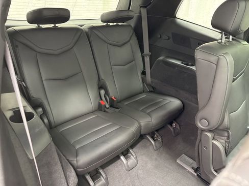 Used 2023 Cadillac XT6 Premium Luxury image 14