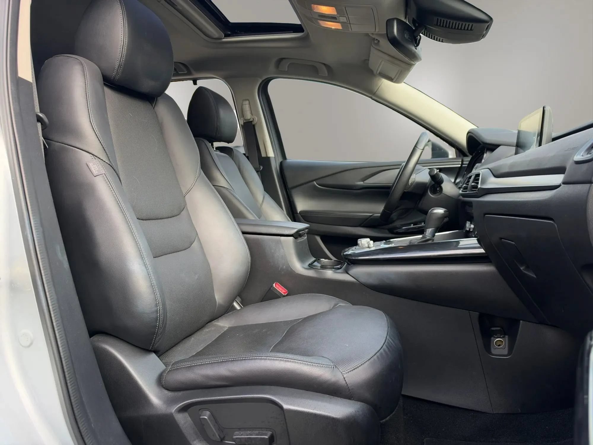Used 2017 MAZDA CX-9 Touring AWD/4WD image 24