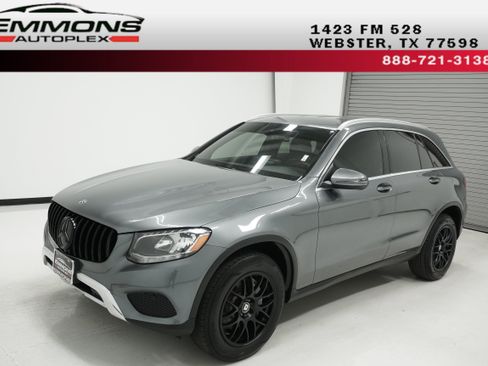 Used 2018 Mercedes-Benz GLC 300 image 1