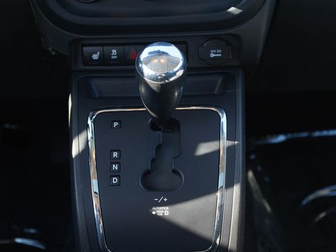 Used 2012 Jeep Compass Limited w/ Sun/Sound Group AWD/4WD image 18