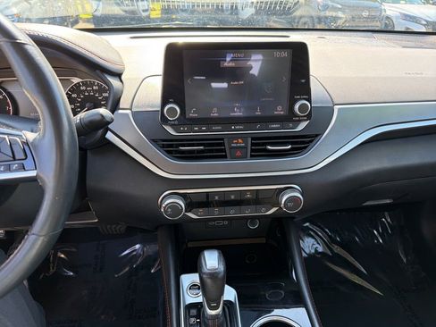 Used 2023 Nissan Altima 2.5 SR FWD image 24