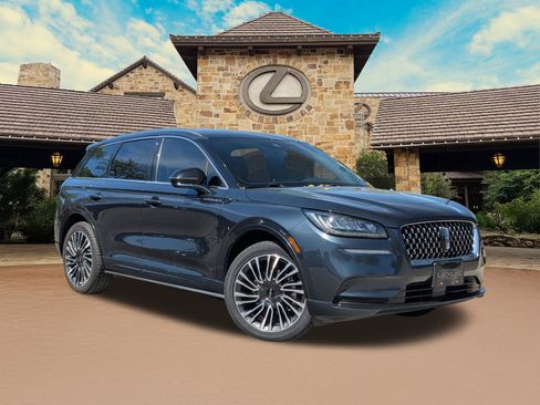 Used 2022 Lincoln Corsair Grand Touring image 13