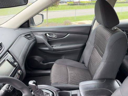 Used 2018 Nissan Rogue S AWD/4WD image 24