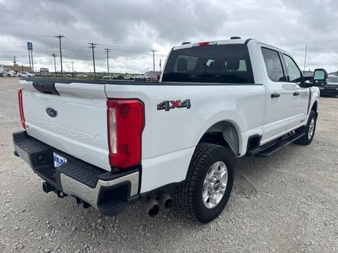 Used 2026 Ford F250 XLT AWD/4WD image 6