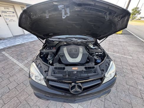 Used 2009 Mercedes-Benz C 300 Sedan image 36
