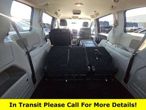 Used 2018 Dodge Grand Caravan SE FWD image 5