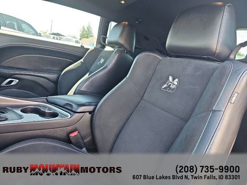 Used 2021 Dodge Challenger R/T Scat Pack w/ Plus Package image 16