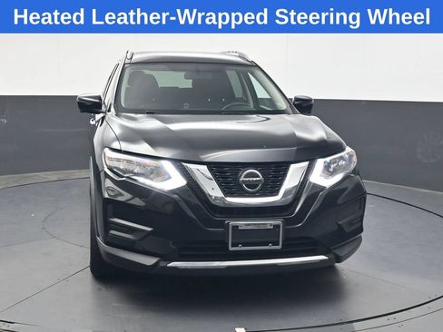 Used 2018 Nissan Rogue SV w/ Premium Package AWD/4WD image 9