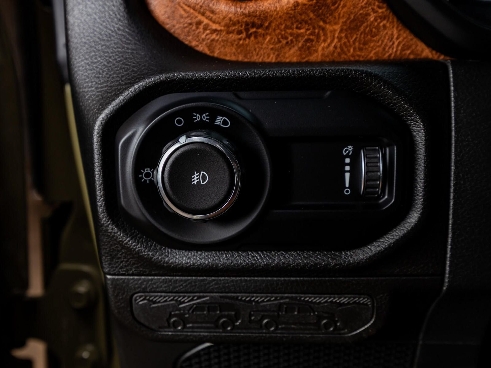 Used 2025 Jeep Wrangler Unlimited Sport AWD/4WD image 20