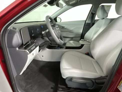 Used 2026 Hyundai Kona SE AWD/4WD image 11