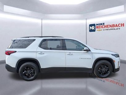 Used 2022 Chevrolet Traverse LT w/ Midnight/Sport Edition