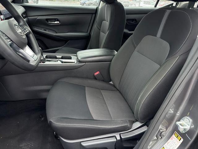 Used 2025 Nissan Sentra SV FWD image 9