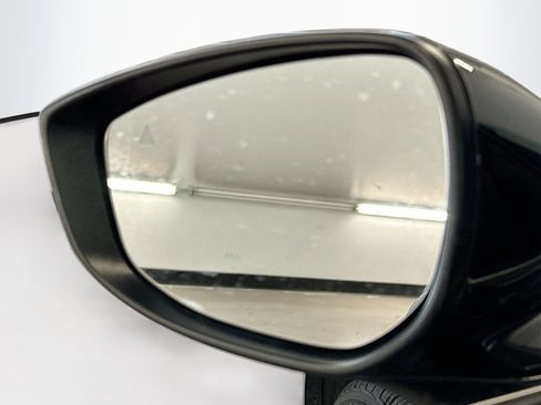 Used 2024 MAZDA CX-30 AWD 2.5 S w/ Preferred Package image 16