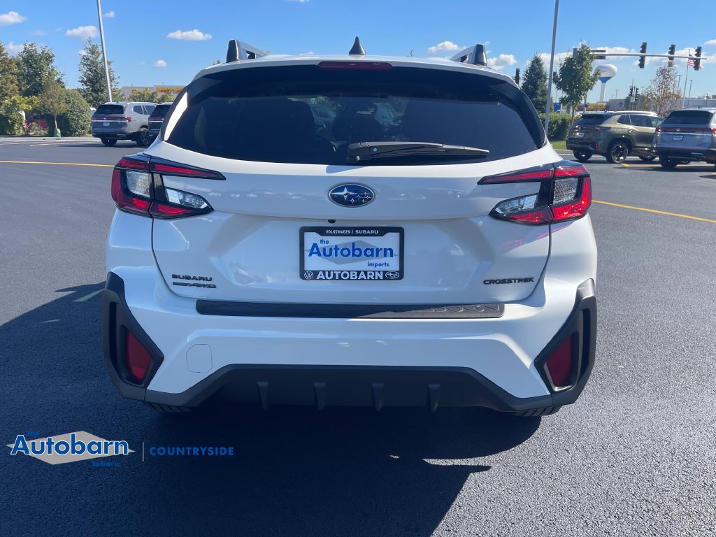 Used 2026 Subaru Crosstrek 2.5i Premium AWD/4WD image 4