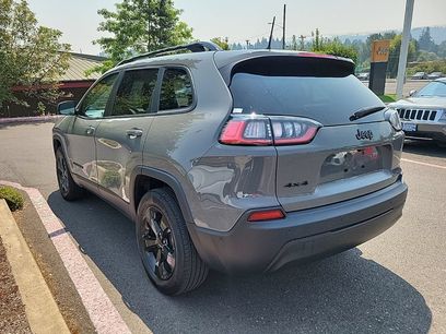 Used 2023 Jeep Cherokee Altitude Lux w/ Lux Elite Package