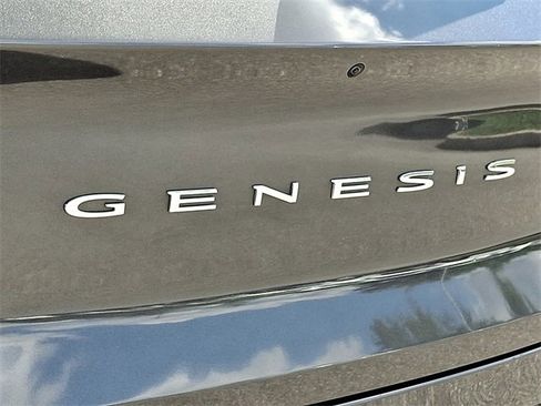 Used 2023 Genesis GV80 2.5T w/ Prestige Package image 32