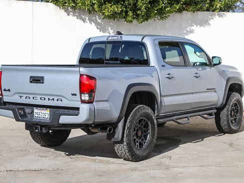 Used 2021 Toyota Tacoma SR5 image 4