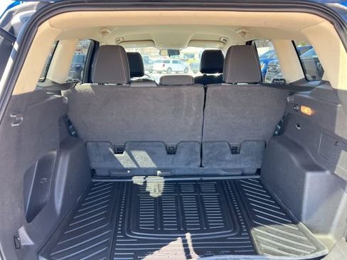 Certified 2017 Ford Escape SE w/ Equipment Group 201A image 21