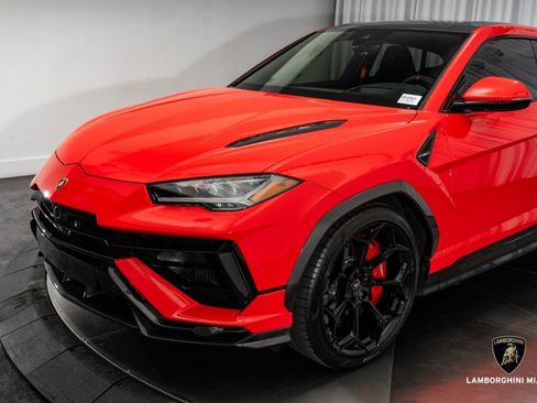 Used 2023 Lamborghini Urus Performante image 9