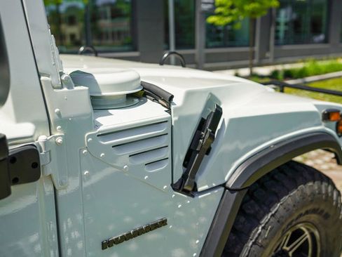 Used 1995 HUMMER H1 4-Door Wagon image 84