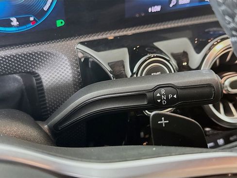 Used 2019 Mercedes-Benz A 220 4MATIC image 17